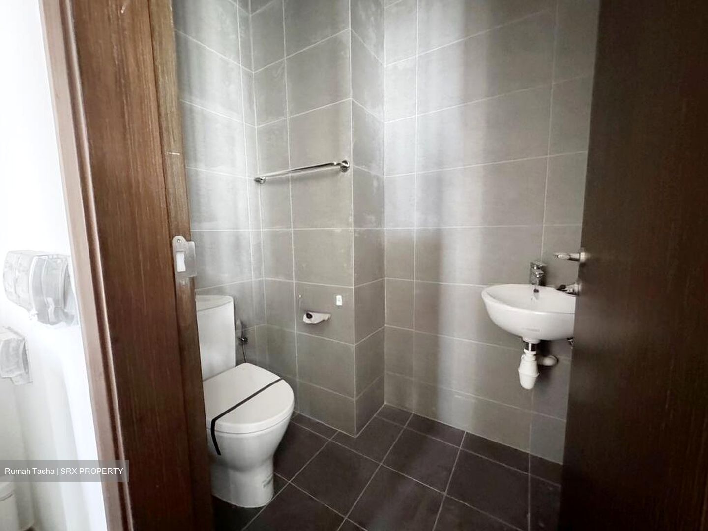 Kallang Riverside (D12), Apartment #501701001